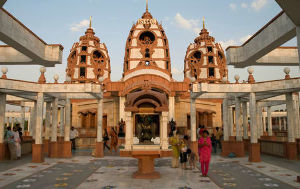 Experience 2 Days Agra and Delhi Family Trip Package